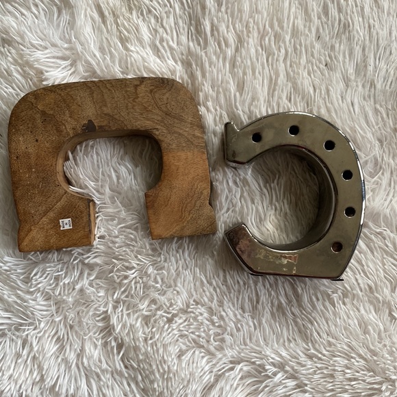 C monogram set of 2 - Picture 4 of 6